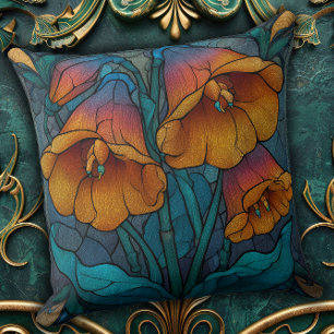 Nature vintage réinventée dans un coussin floral