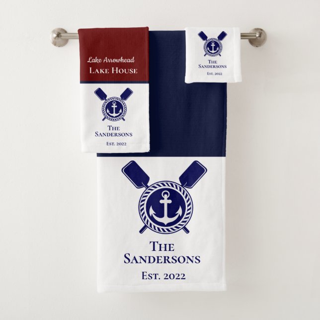 Nautique moderne Marine Bleu Monogram Lake House (En situation)