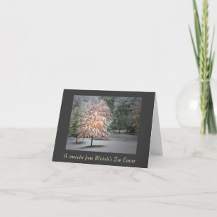 Neige sur des cartes de note d'arbres d'érable