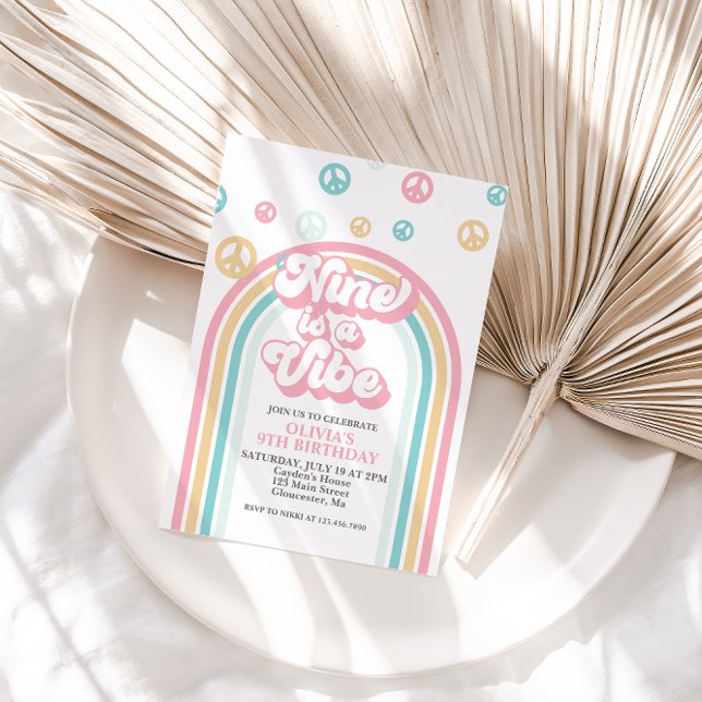 Neuf est une invitation rétro arc-en-ciel d'été Vi (Créateur téléchargé)