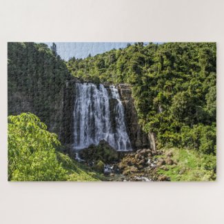 New Zealand Jigsaw Puzzle – Marakopa Falls