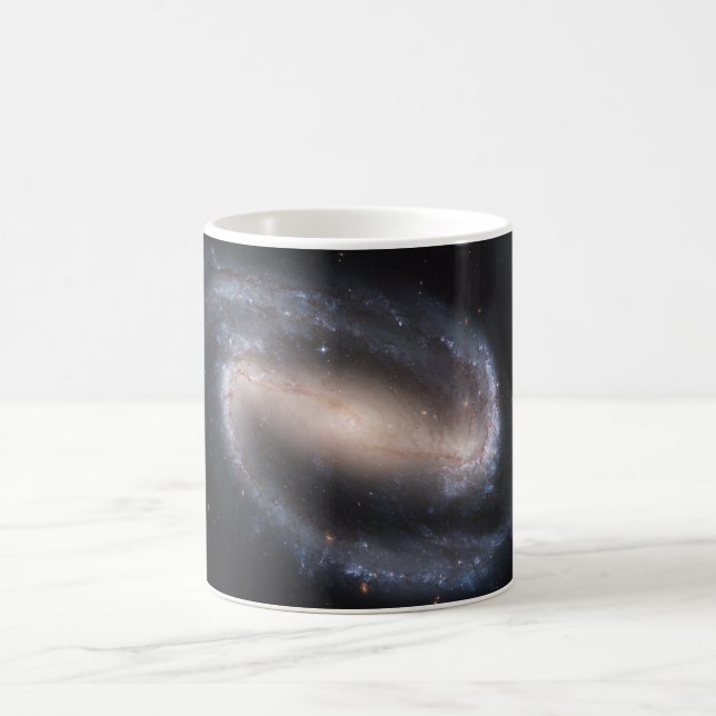 NGC-1300 Tasse de galaxie spirale barrée (Centre)