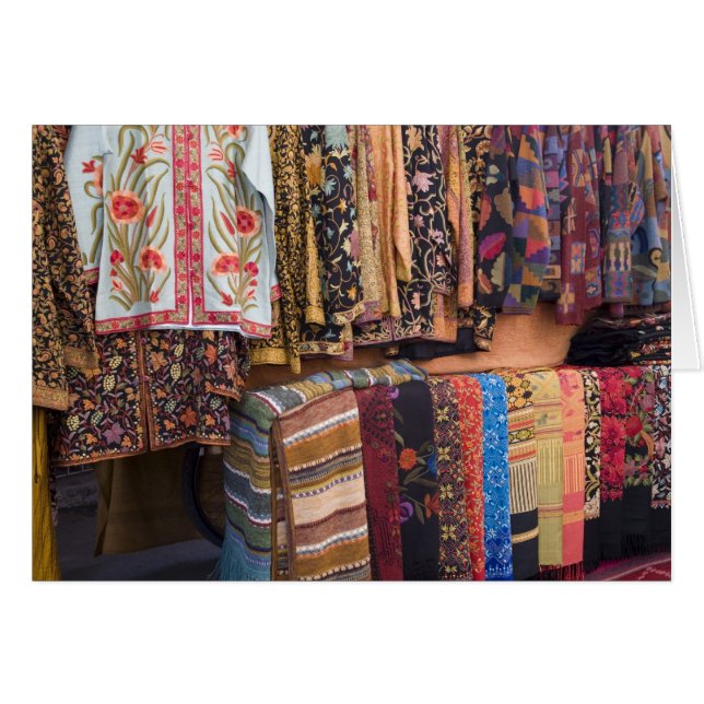 NM, Nouveau-Mexique, Santa Fe, vêtements navajo, (Devant horizontal)