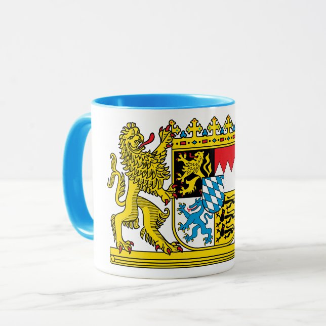 noble tasse avec armoiries d'État bavaroises (Devant gauche)