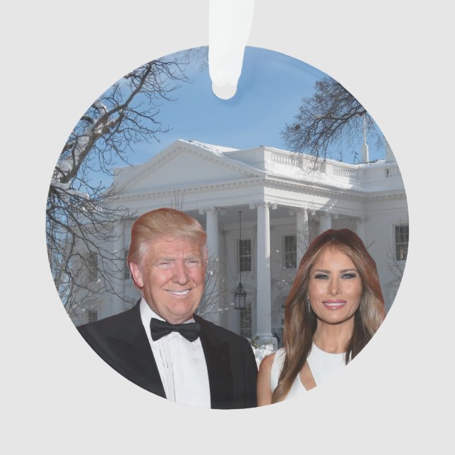 Noël Trump : Donald et Melania (devant)