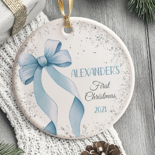 Noeud pour le premier ornement de Noël de bébé gar