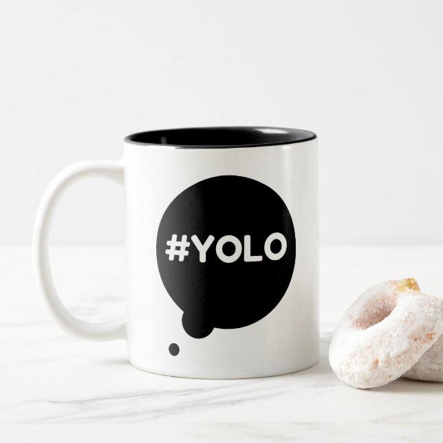 Noir de YOLO tasse de 325 ml (Avec donut)