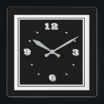 Noir et blanc avec bordure photo Horloges simplist<br><div class="desc">Une horloge noire et blanche frappante avec un effet de bord photo. Cette horloge simpliste comprend des chiffres noirs blancs.Disponible en carré uniquement. Un établissement qui conviendra à merveille à la maison avec un thème noir et blanc.</div>