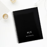 Noir et blanc | Monogramme moderne<br><div class="desc">Ce design de planificateur moderne est doté d'un riche arrière - plan noir,  avec vos initiales en caractères blancs gras pour un look simple et masculin.</div>