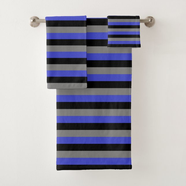 Noir, gris de charbon de bois et rayures bleues (En situation)