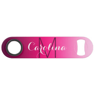 Noir simple pour denteler le monogramme de