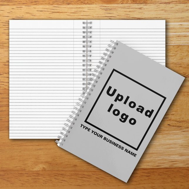 Nom de l'entreprise et logo sur le Carnet spiral g (Build brand name awareness. Your business logo and name on gray color cover of spiral notebook.)