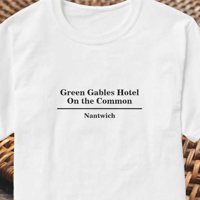 Nom de l'hôtel ou du restaurant T-shirt (Créateur téléchargé)