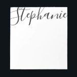 Nom de script personnalisé Bloc-notes noir et blan<br><div class="desc">Personnalisez ce bloc-notes chic avec votre nom est script. N'hésitez pas à vous customiser. Des options de modification et de couleur sont disponibles.</div>