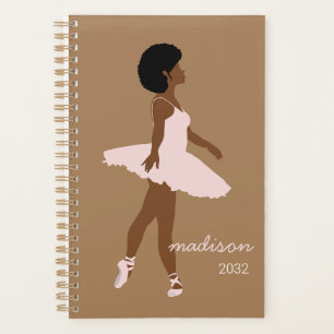 nom d'illustration de ballerine aux cheveux afro n