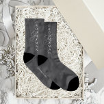 Nom du fabricant Date Mariage Chaussettes<br><div class="desc">Faites vos propres chaussettes personnalisées. Personnalisez ce design avec votre propre texte. Vous pouvez customiser cette conception en sélectionnant le lien "customiser plus loin" si vous le souhaitez.</div>