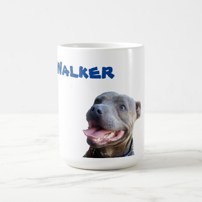 Nom Du Marcheur Avec Staffy Bull Terrier, Mug De C (Centre)