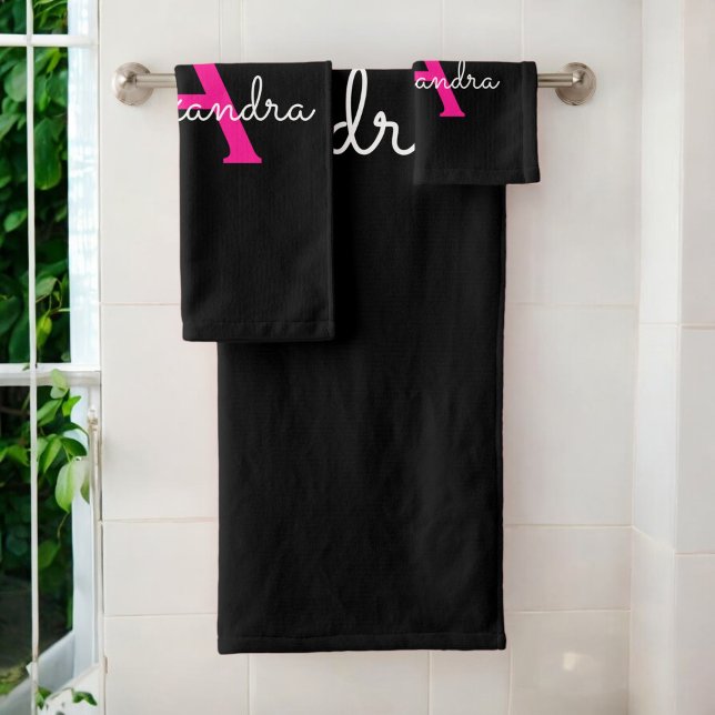 Nom en monogramme de script girly rose chaud noir (Créateur téléchargé)