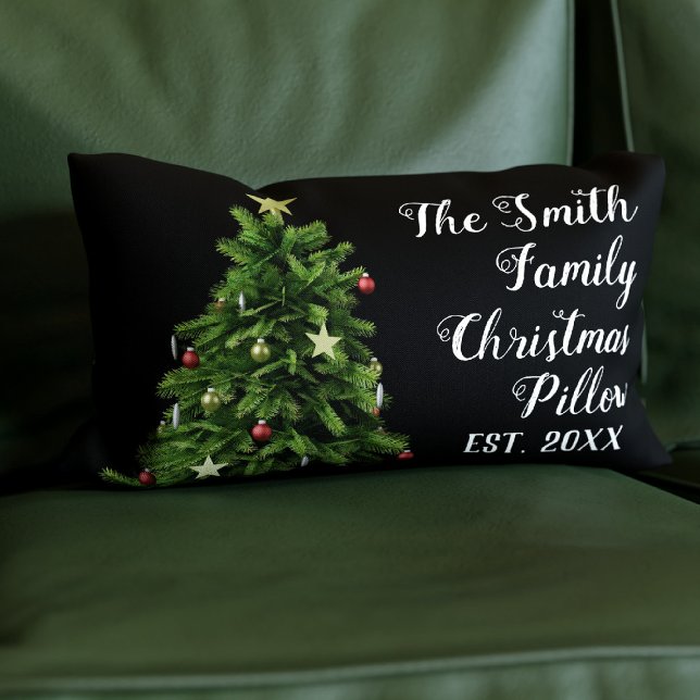 Nom personnalisé Année Est Famille Noël Coussin (Add your family name and year to this festive Christmas tree pillow)