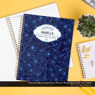 Nom personnalisé féminin motif floral bleu
