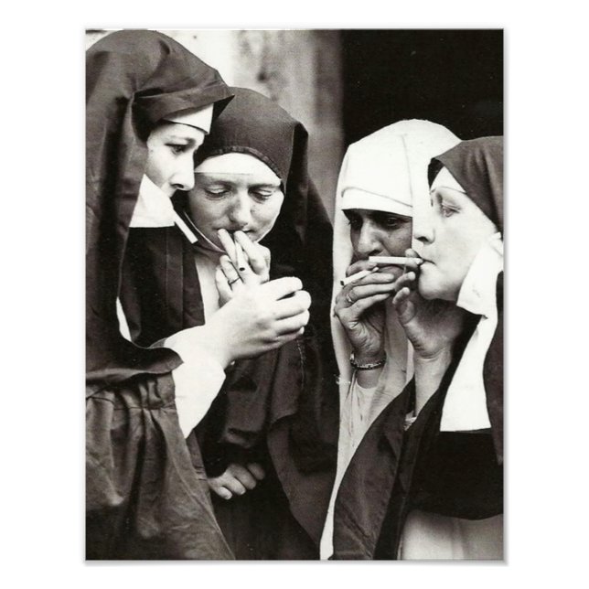 Nonnes fumant la photographie vintage (Devant)