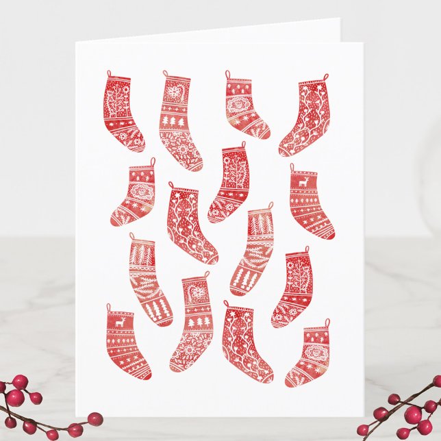 Nordique Noël Stockage Carte de Noël (Nordic Scandinavian red and white Christmas stockings holiday card)