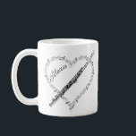 Notes de musique de flute Mug de café<br><div class="desc">Cette image présente un graphisme flûte contre un coeur en forme de notes musicales. L'image est à la fois à l'avant et à l'arrière. Parfait pour les amateurs de musique ou de flûte.</div>