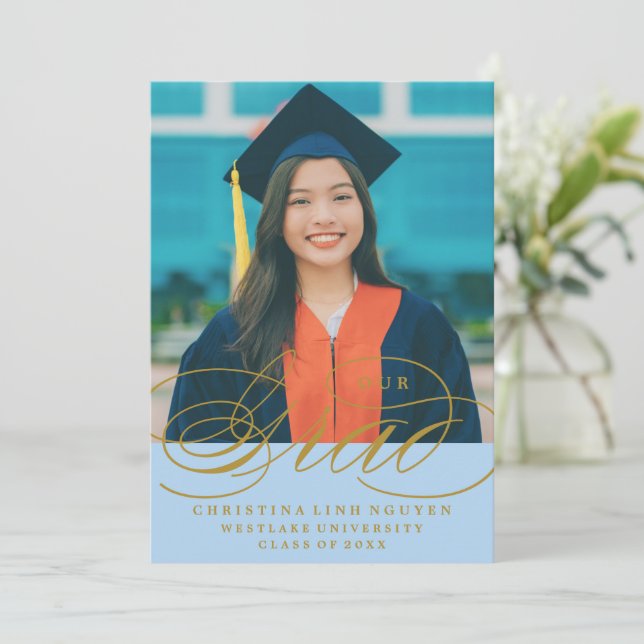 NOTRE ÉLÉGANT SCRIPT GRAD | CARTES D'INVITATION À  (Debout devant)
