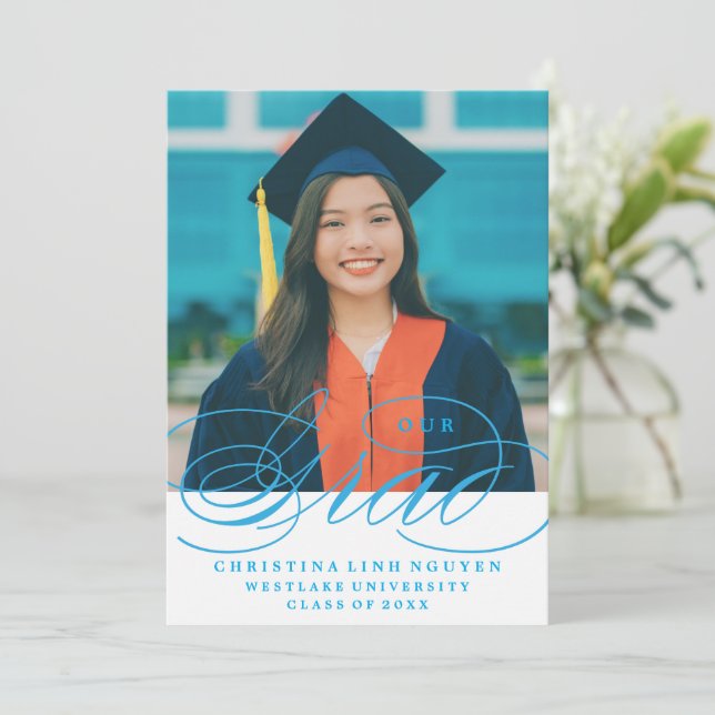 NOTRE ÉLÉGANT SCRIPT GRAD | CARTES D'INVITATION À  (Debout devant)