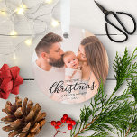 Notre premier Noël en tant que maman et papa bébé<br><div class="desc">Notre premier Noël en tant que maman et papa bébé ornement photo</div>