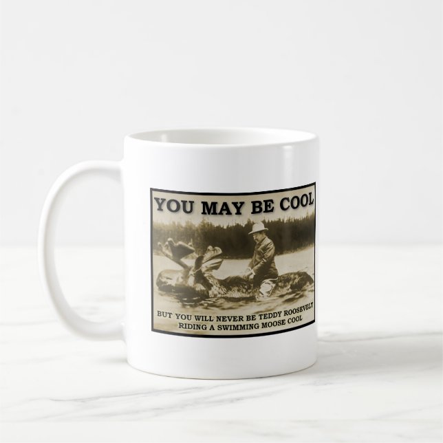 Nounours sur une tasse drôle d'orignaux (Gauche)