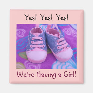Nous avons une fille ! aimants Oui Oui chaussures