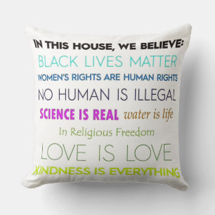 Nous croyons : Coussin