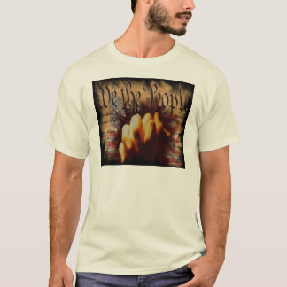 Nous les personnes prions le T-shirt de base