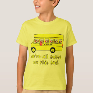 Nous sommes tous les types sur des T-shirts de cet