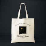 Nouveau Mexique Destination Mariage Bienvenue Sac<br><div class="desc">Sac cadeau de bienvenue mariage week-end pour les invités hors de la ville à votre mariage,  avec l'image du Nouveau Mexique,  avec coeur d'or. Remplissez fourre-tout avec vos goodies favoris.</div>