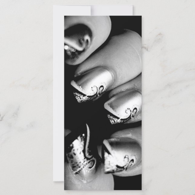 Nouveaux ongles (Devant)