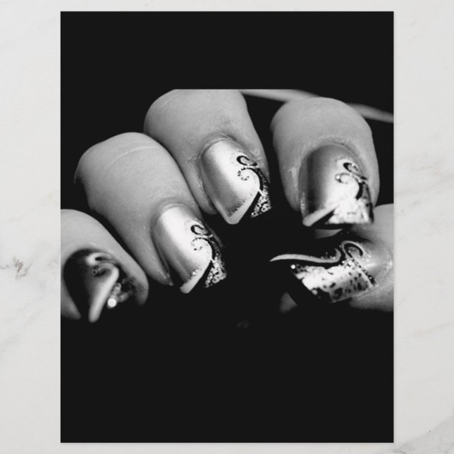 Nouveaux ongles (Devant)