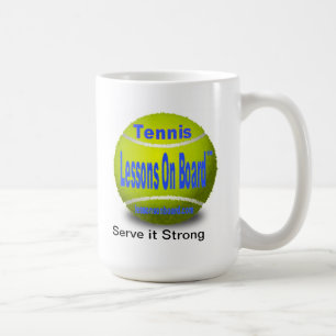 nouvelle tasse de balle de tennis