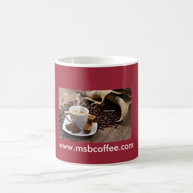 Nouvelle tasse de café chaude - strictement pour (Centre)
