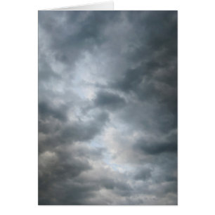 Nuages de tempête en panne