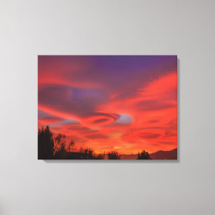 nuages lenticulaires sur toile tendue