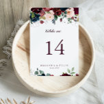 Numéro De Table Aquarelle illustrée automne Mariage floral<br><div class="desc">Cette aquarelle illustrée automne numéro de table de mariage floral est parfait pour un mariage simple. Le design est composé d'une aquarelle artistique peinte à la main bleu marine, bordeaux, rouge, roses roux et pivoines avec d'élégants feuilles verts, inspirant la beauté idyllique colorée de l'automne. Il s'agit d'un numéro de...</div>