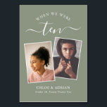 Numéro De Table Au fil des ans Couple Photo Mariage Moderne<br><div class="desc">Remettez et amusez-vous avec vos numéros de table de réception de mariage - Ces numéros de table simples et élégants vous donnent la possibilité d'inclure une photographie de la mariée et du marié au même âge que le numéro de table, le nom et la date de leur mariage. La couleur...</div>