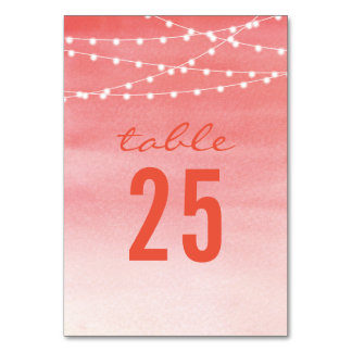 Numéro de table avec guirlande lumineuse aquarelle