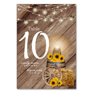 Numéro De Table Beau tonneau en bois rustique et tournesols
