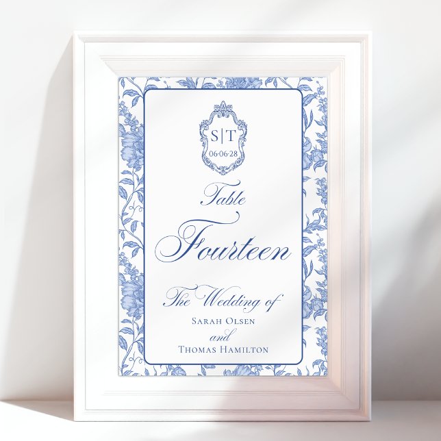 Numéro De Table Blason Monogramme Script Floral Bleu Quatorze (Créateur téléchargé)