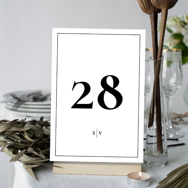 Numéro De Table Cadre | Monogramme Élégant Mariage Noir Blanc (Créateur téléchargé)