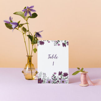 Numéro De Table Chiffres de table des Mariages floraux pourpres