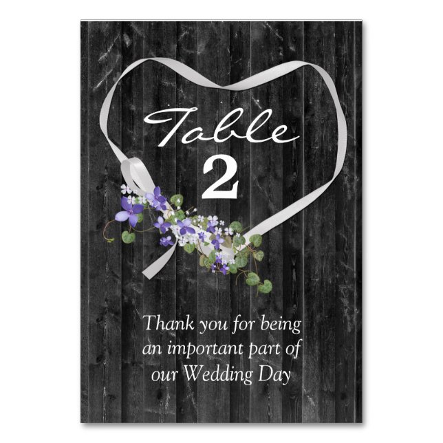 Numéro De Table Coeur De Ruban Blanc Sur Le Bois De Grange (Par défaut)